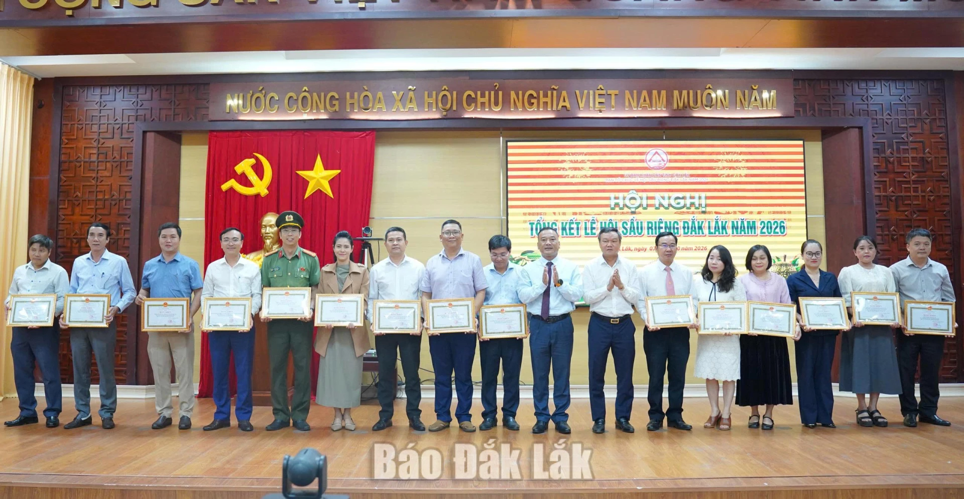Các tập thể có thành tích xuất sắc được vinh dự nhận Bằng khen của Chủ tịch UBND tỉnh.