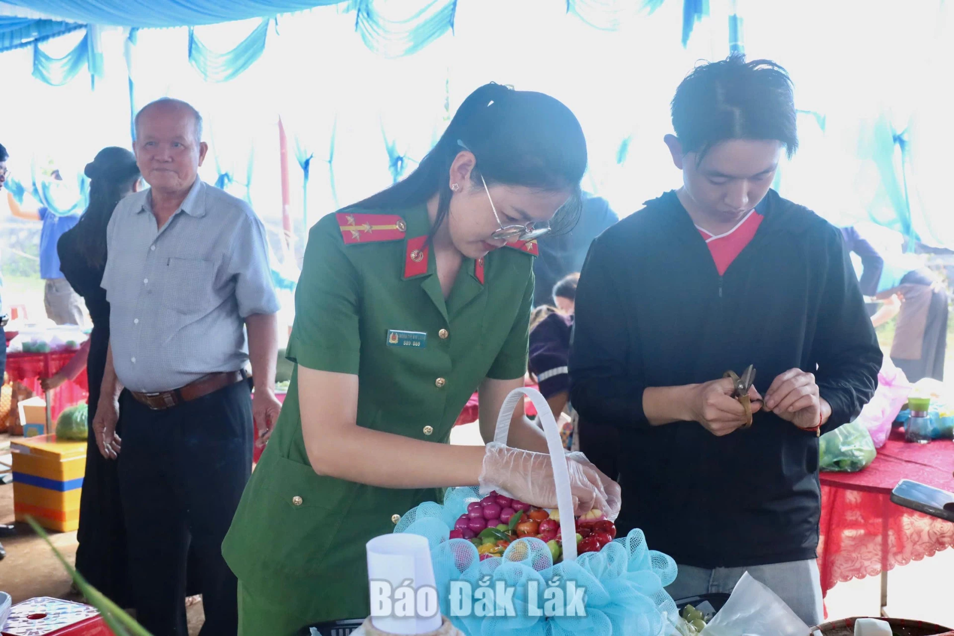 Đội thi thực hiên