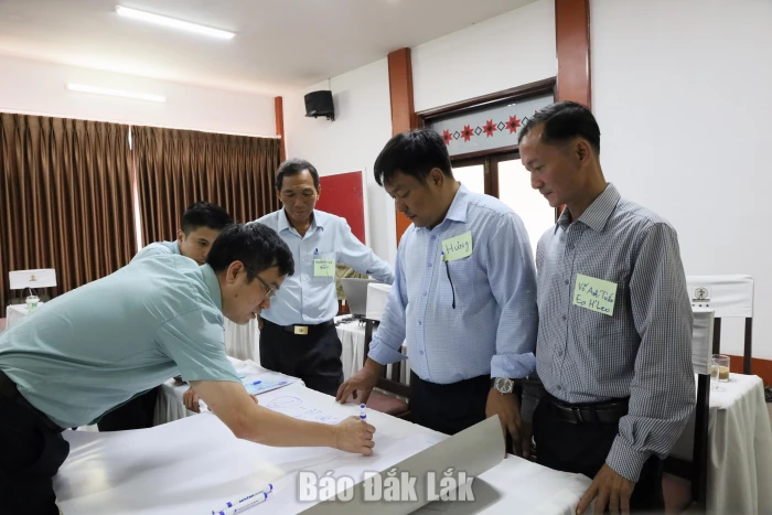 Khai mạc khóa tập huấn đồng xây dựng bản tin khí hậu nông nghiệp theo phương pháp PSP
