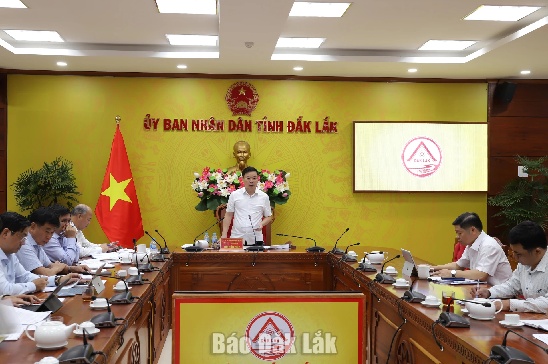 Chủ tịch UBND tỉnh Đỗ Hữu Huy