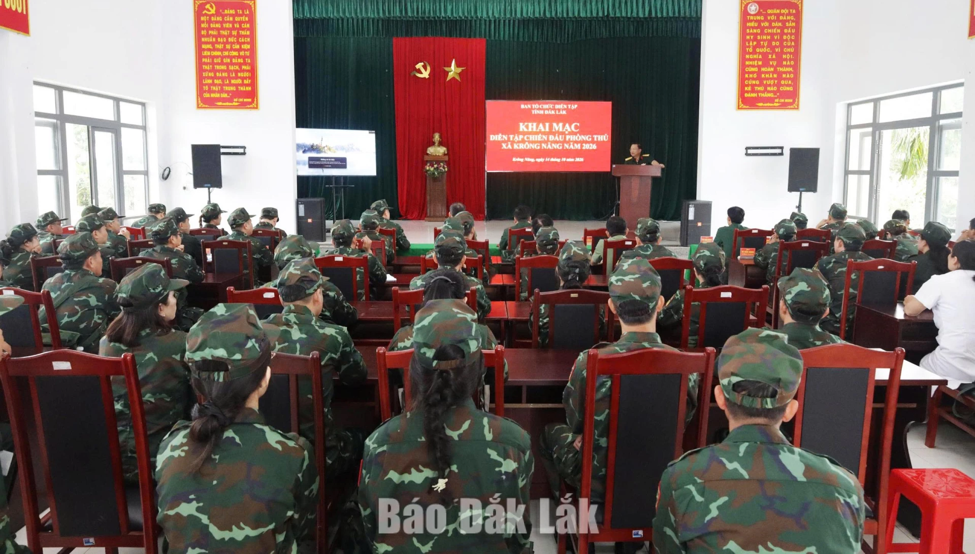 Quang cảnh Lễ khai mạc