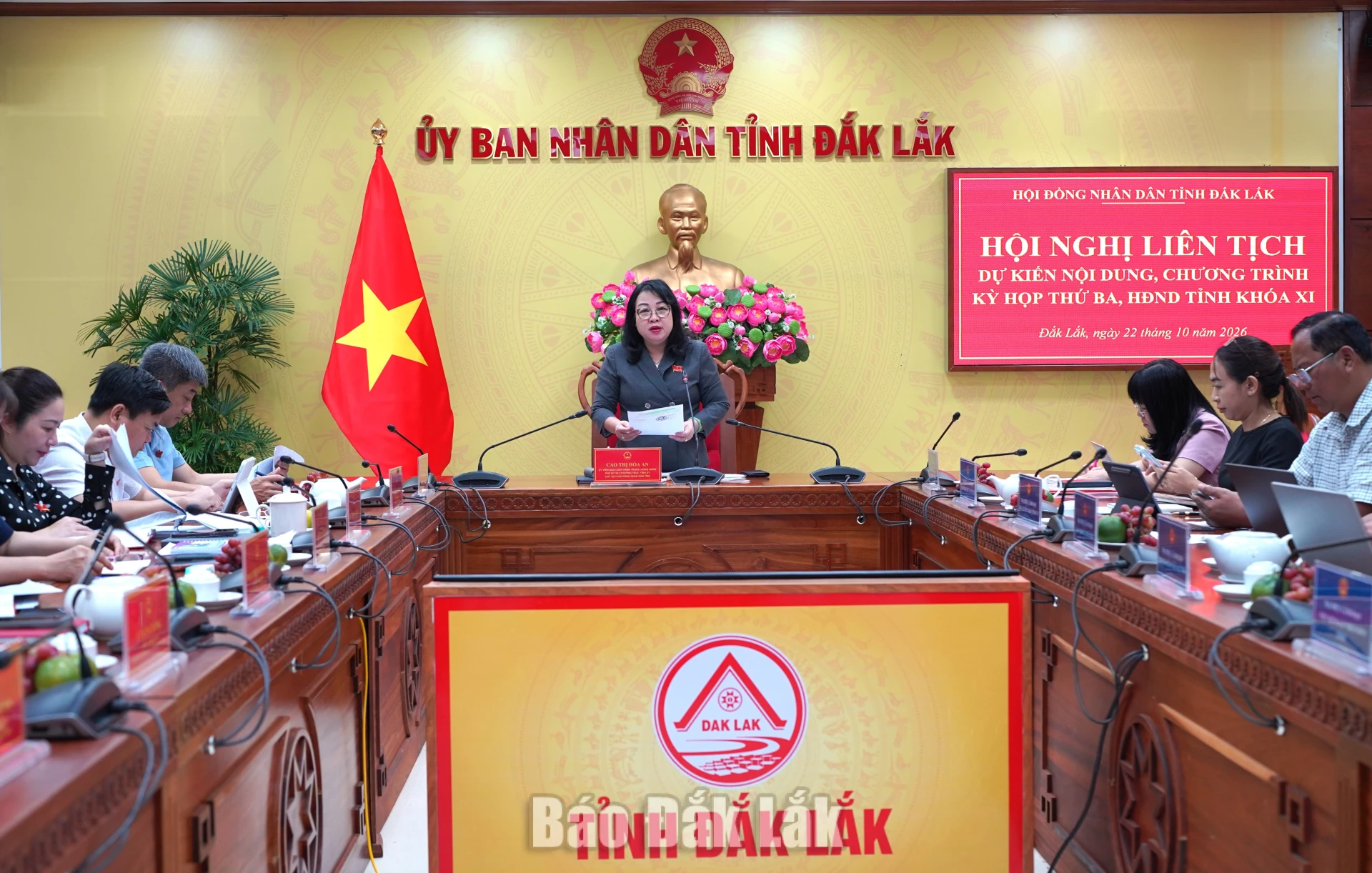 Đồng chí Cao Thị Hòa An, Ủy viên Trung ương Đảng, Phó Bí thư Thường trực Tỉnh ủy, Chủ tịch HĐND tỉnh chủ trì hội nghị.
