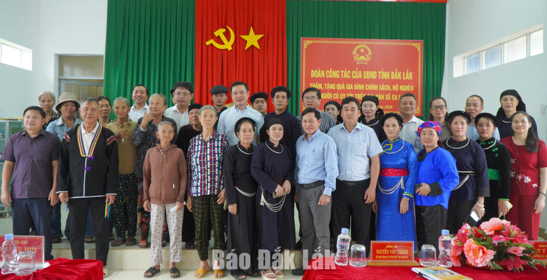 Chủ tịch UBND tỉnh Đỗ Hữu Huy cùng đoàn công tác thăm và làm việc tại xã Ea Ly.