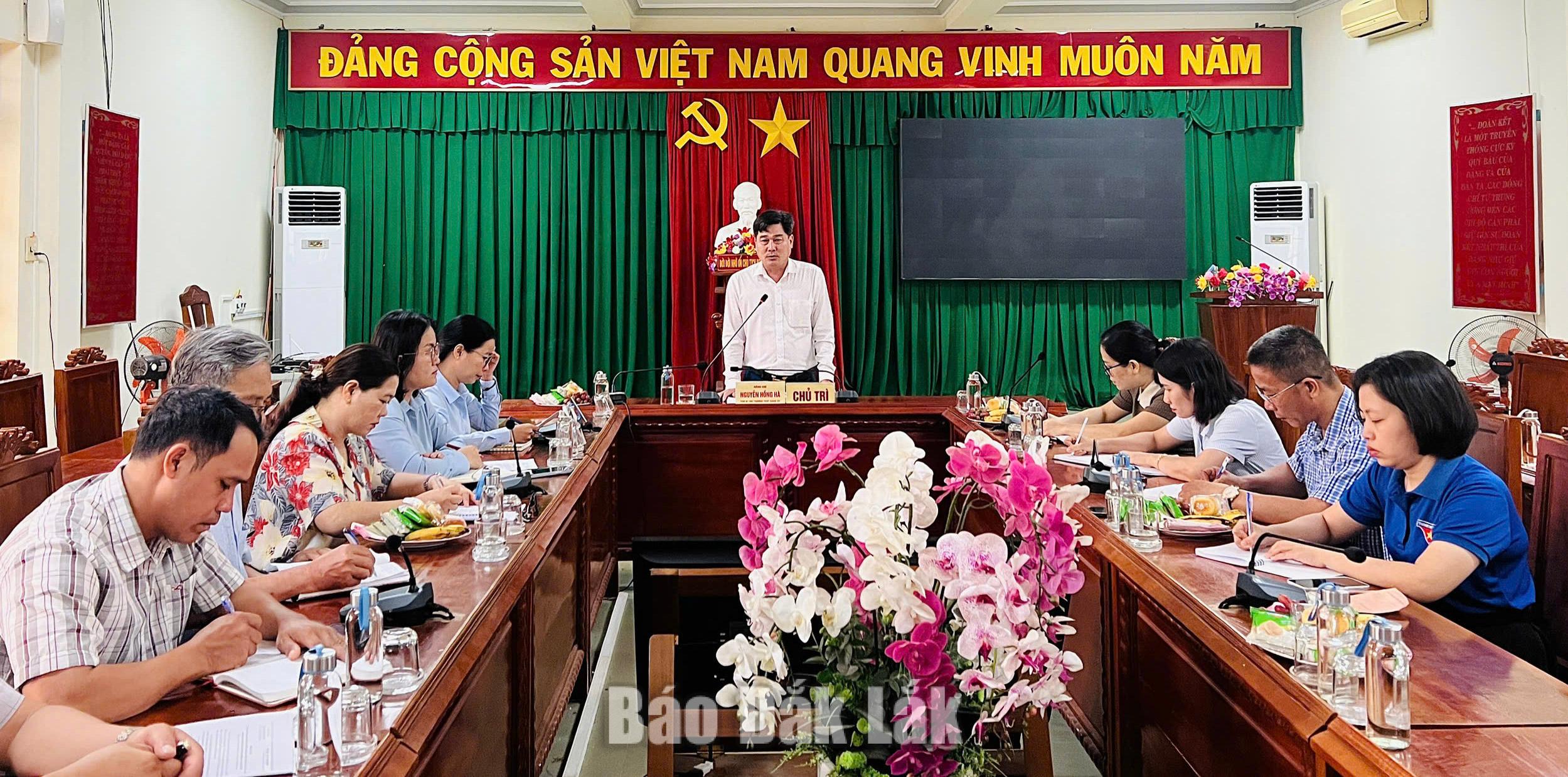 Lãnh đạo xã Sơn Hòa đánh giá cao các hoạt động của Ủy ban MTTQ Việt Nam xã, các tổ chức chính trị - xã hội và hội quần chúng.