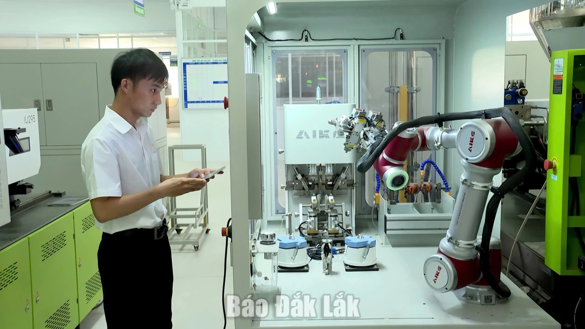 Concept Eyewear Manufacture Vietnam Co., Ltd. incorporating robots into its production process.