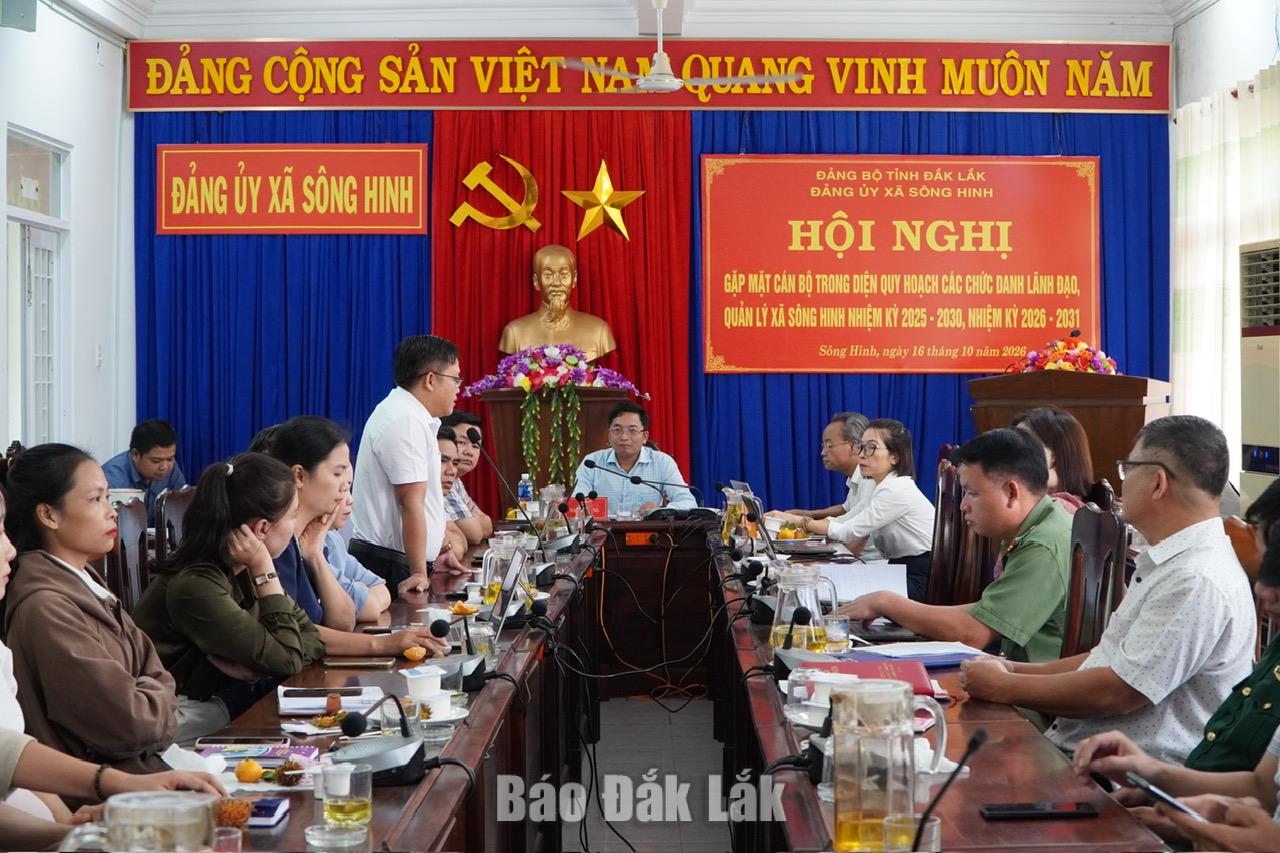 Thường trực, Ban Thường vụ Đảng ủy Sông Hinh gặp mătk 35 cán bộ thuộc diện quy hoạch.