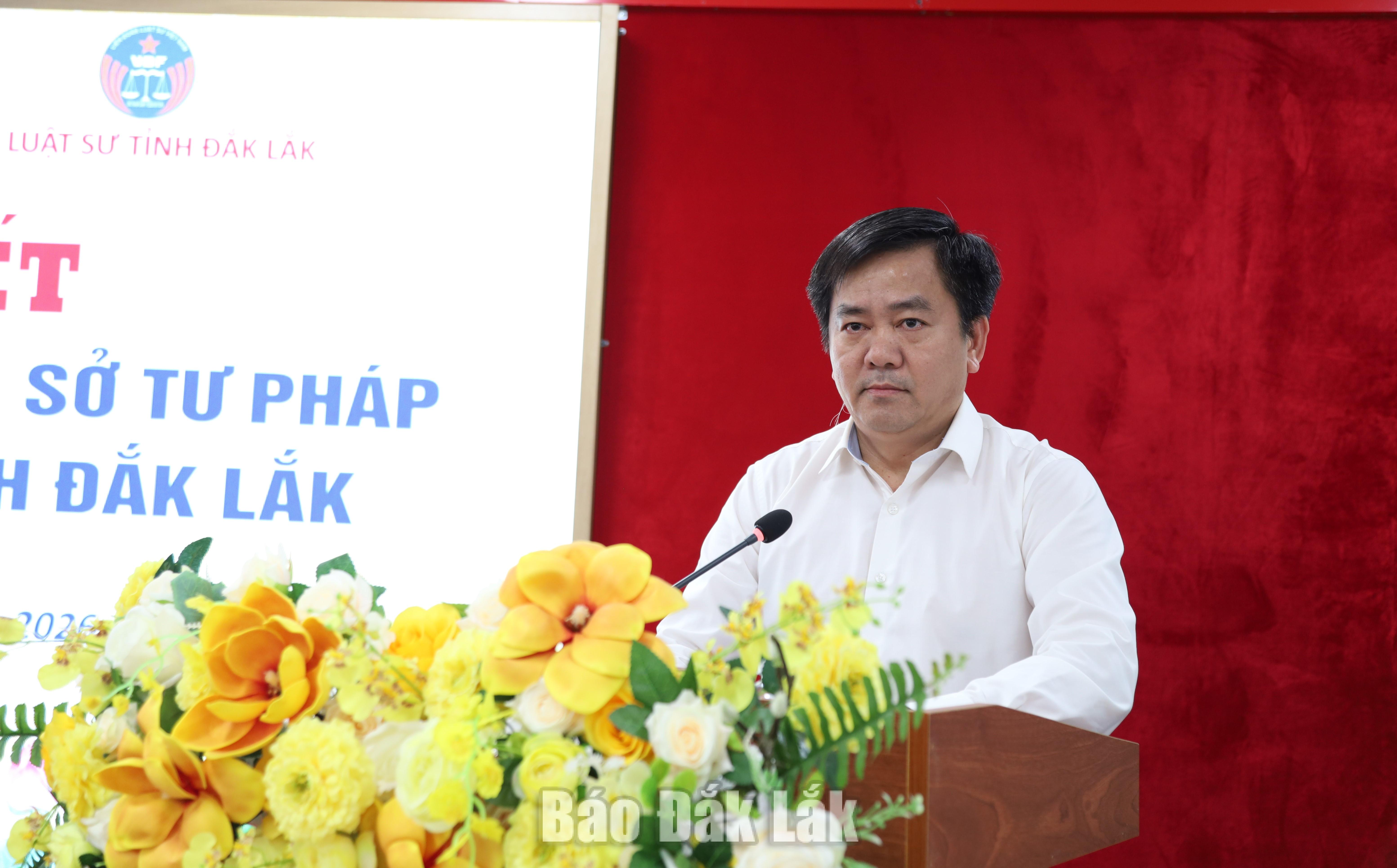 Nguyễn Minh Huấn, Tỉnh ủy viên, Giám đốc Sở Tư pháp phát biểu tại buổi lễ.