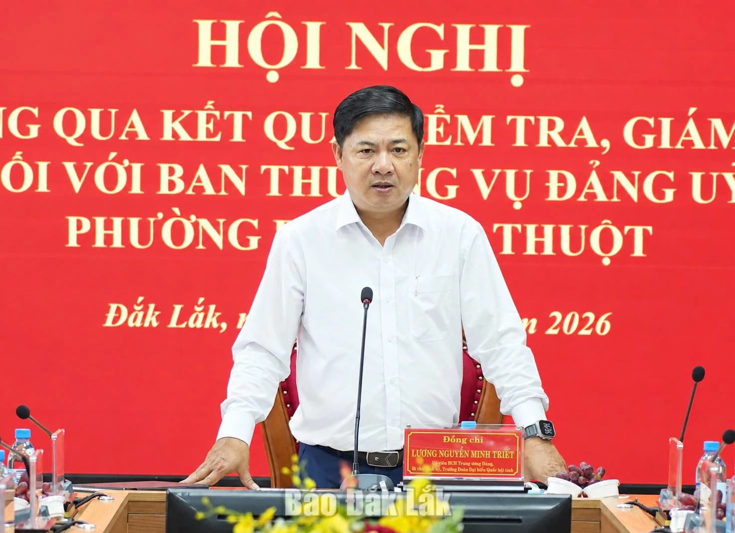 Đồng chí Lương Nguyễn Minh Triết, Ủy viên Trung ương Đảng, Bí thư Tỉnh ủy, Trưởng Đoàn ĐBQH tỉnh phát biểu kết luận.