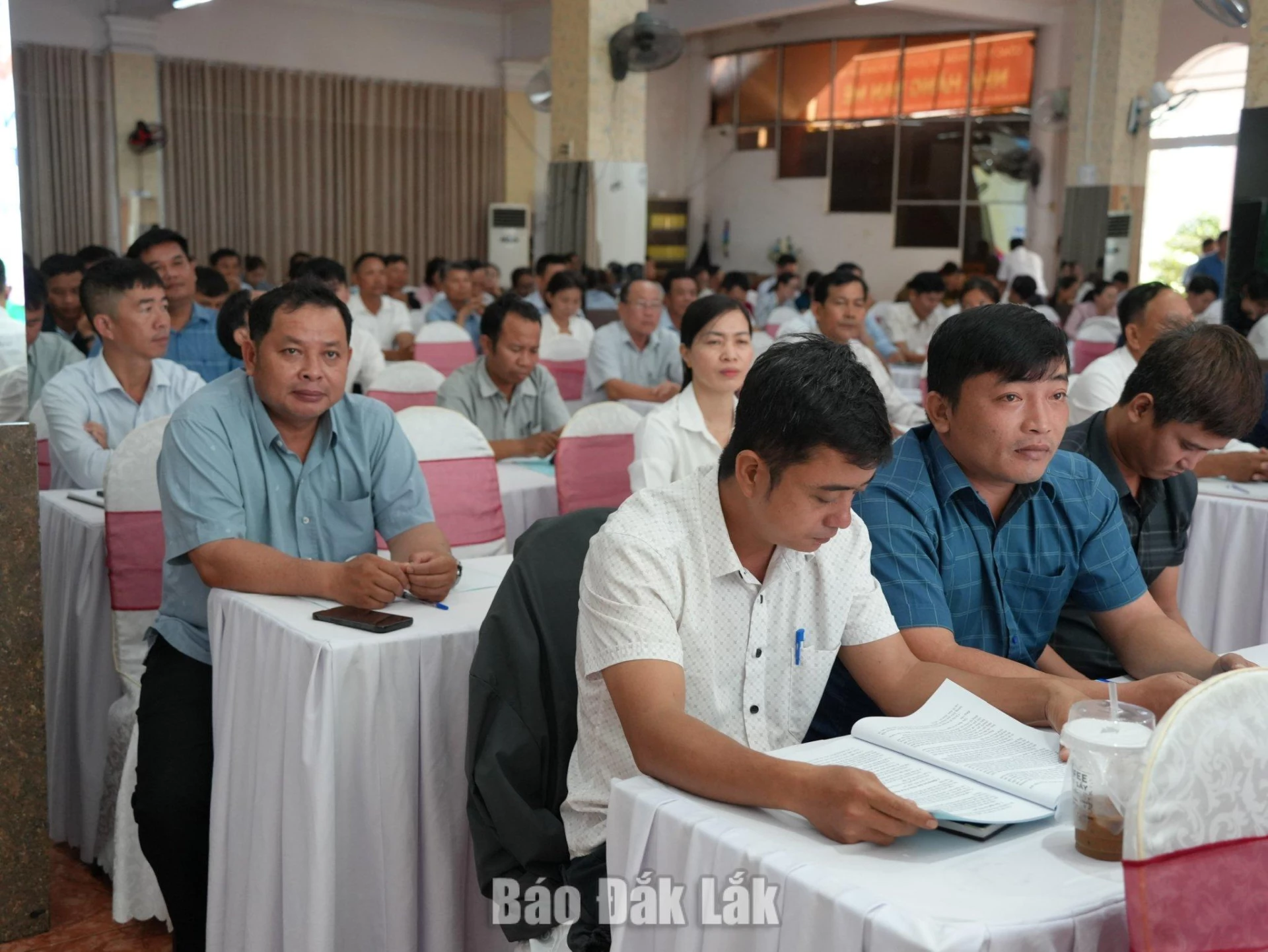 Các học viên tham gia lớp tập huấn.