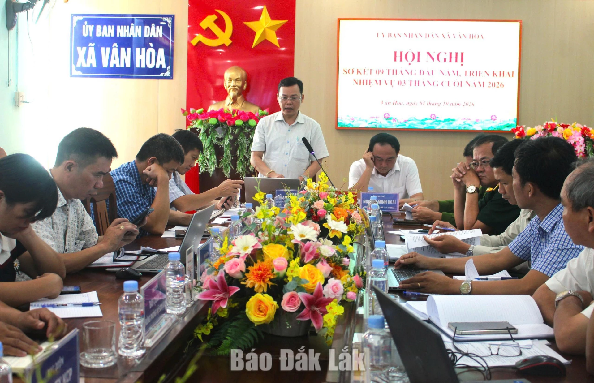 Các đại biểu thảo luận về các giải pháp tập trung thực hiện trong giai đoạn cuối năm.