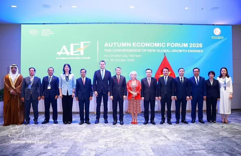 Prime Minister Le Minh Hung and heads of delegations to the Autumn Economic Forum 2026 (AEF 2026) in Ho Chi Minh City on October 28 (Photo: VNA)