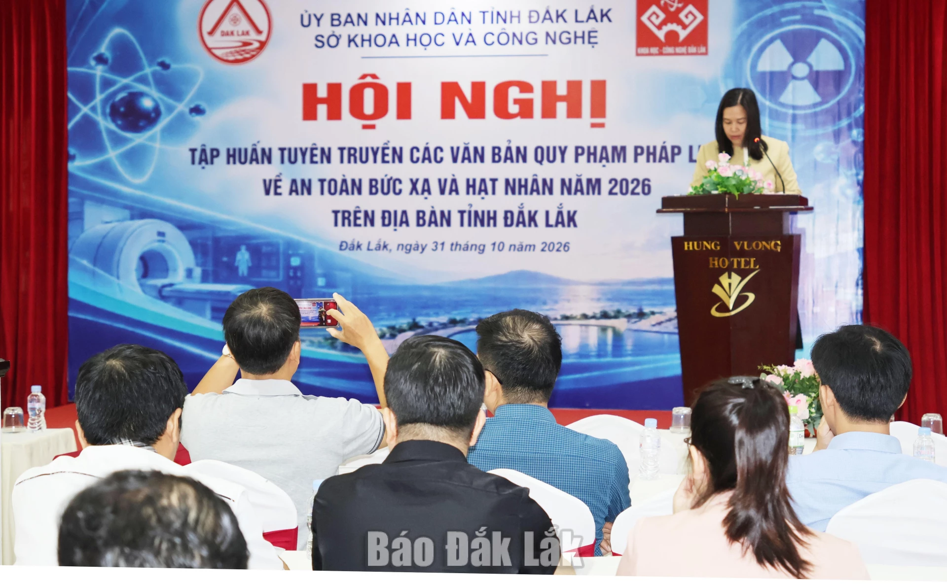 Các đại biểu tham gia hội nghị tập huấn.