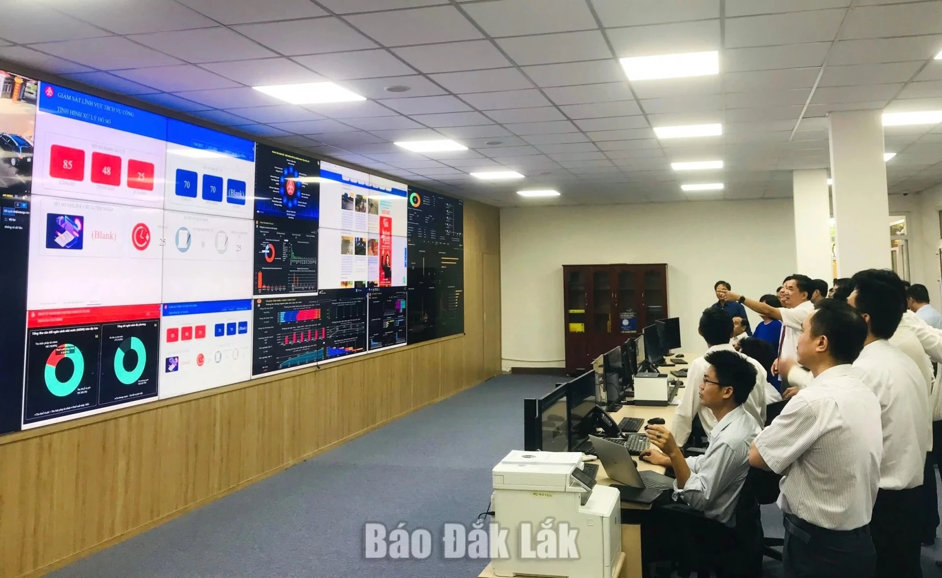 VNPT Dak Lak coordinating the development and operation of the Dak Lak Provincial IOC Centre.