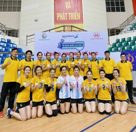 Các cô gái Đắk Lắk xuất sắc đánh bại đội bóng hạng 3, mùa giải 2020.