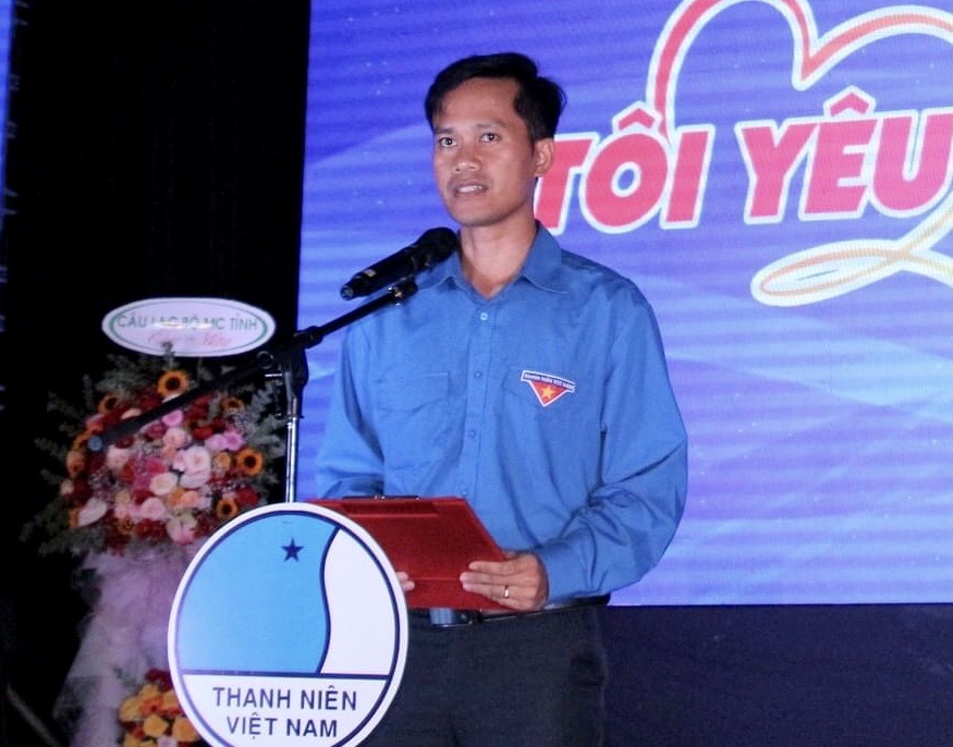 Phó Bí thư Thường trực Tỉnh Đoàn, Chủ tịch Hội LHTN Việt Nam tỉnh Y Lê Pas Tơr phát biểu tại chương trình.