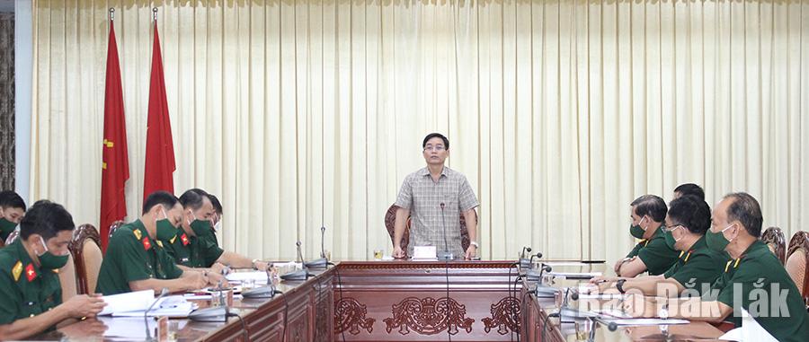 Nguyễn Đình Trung, Ủy viên Trung ương Đảng, Bí thư Tỉnh ủy phát biểu chỉ đạo.