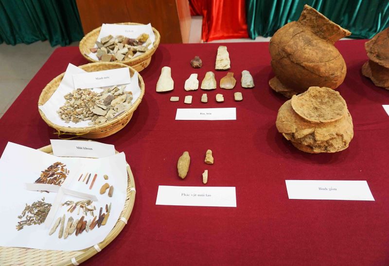 Một số hiện vật được phát hiện tại di chỉ Thác Hai (ảnh: Bảo tàng Đắk Lắk)