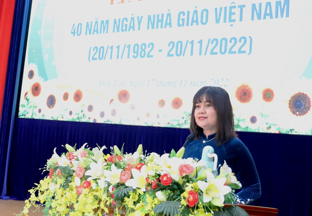 Phó Chủ tịch UBND tỉnh H’Yim Kđoh phát biểu tại buổi lễ