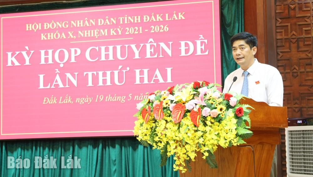 Ủy viên dự khuyết Trung ương Đảng, Chủ tịch HĐND tỉnh Y Vinh Tơr phát biểu bế mạc Kỳ họp.