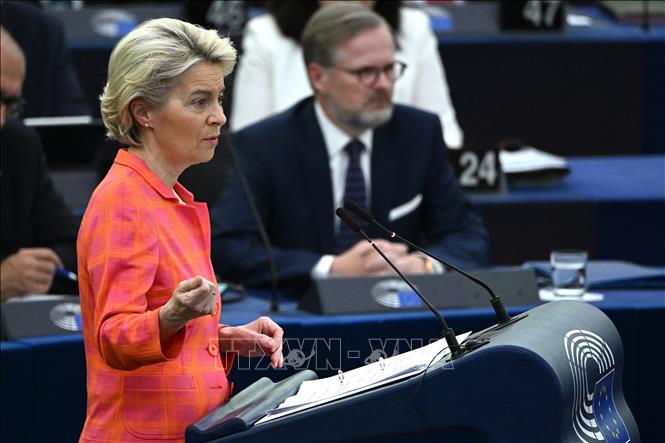 Chủ tịch EC Ursula von der Leyen. (Ảnh: AFP/TTXVN)