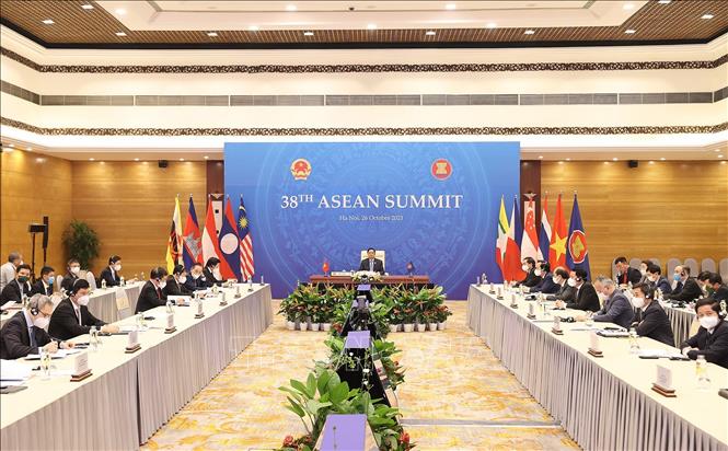 Thủ tướng Phạm Minh Chính tham dự Hội nghị cấp cao ASEAN lần thứ 38 tại điểm cầu Hà Nội. Ảnh: Dương Giang/TTXVN