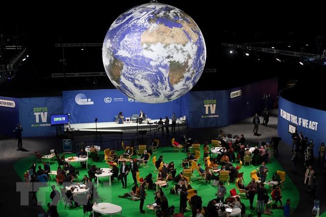 Toàn cảnh một phiên họp của Hội nghị lần thứ 26 Các bên tham gia COP 26 tại Glasgow, Scotland (Vương quốc Anh) ngày 11/11. (Ảnh: AFP/TTXVN)