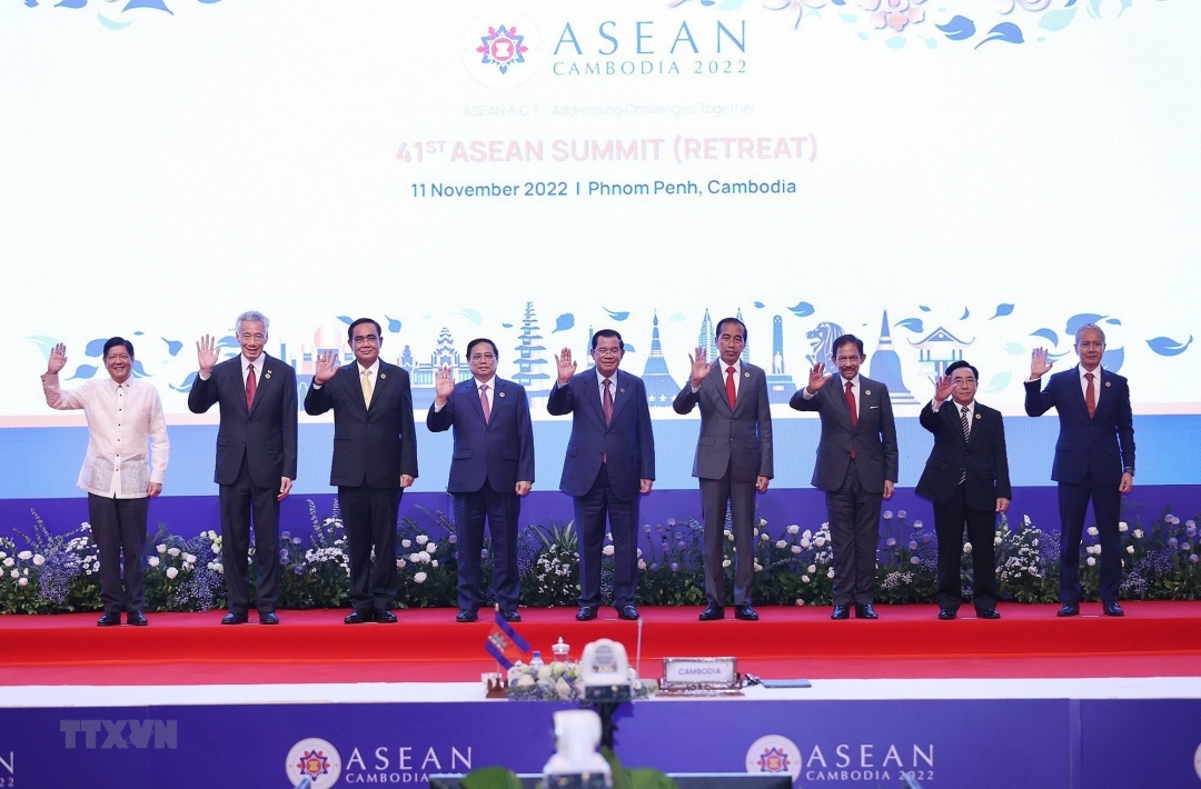 Trưởng đoàn các nước ASEAN tham dự Phiên họp hẹp Hội nghị cấp cao ASEAN lần thứ 41. Ảnh: TTXVN