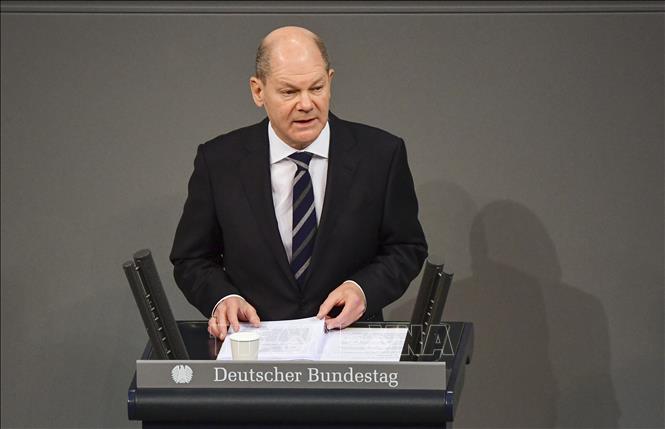 Tân Thủ tướng Đức Olaf Scholz phát biểu tại phiên họp quốc hội ở Berlin, Đức, ngày 15/12/2021. Ảnh: AFP/TTXVN