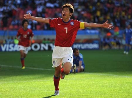 Park Ji-Sung và đồng đội đã có khởi đầu mỹ mãn.