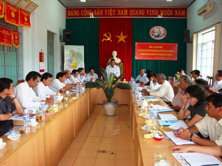 Quang cảnh buổi làm việc