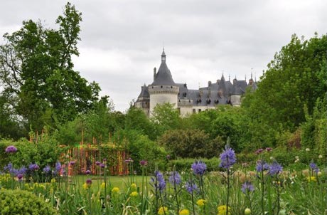 Vườn hoa nằm trong lâu đài Château de Chaumont nổi tiếng của Pháp là nơi diễn ra các lễ hội hoa thường niên thu hút rất nhiều du khách từ 