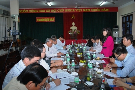 Quang cảnh  buổi làm việc.