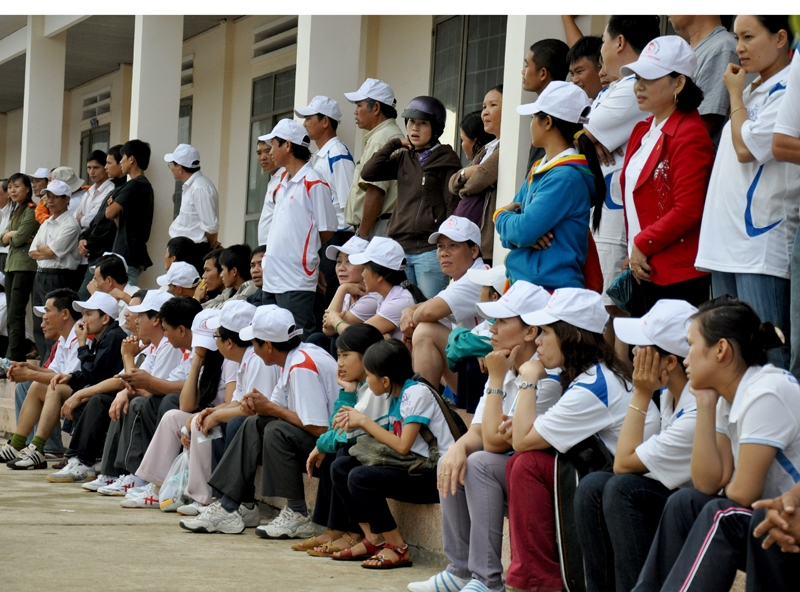 Các môn thi đấu tại Hội thao thu hút sự theo dõi và cổ vũ nhiệt tình của các cổ động viên