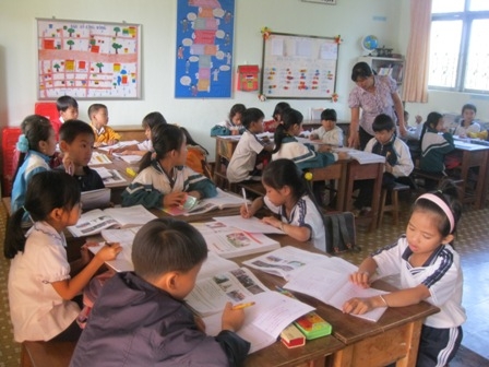 Một giờ dạy thực hành theo phương pháp đổi mới giáo dục lớp 4 Trường Tiểu học Lý Thường Kiệt - xã Ea Tu.