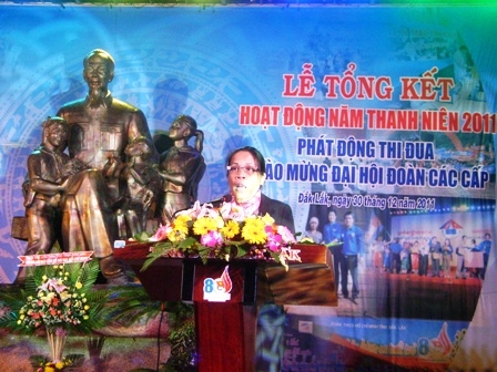 Phó Chủ tịch tỉnh Mai Hoan Niê Kdăm phát biểu tại buổi Lễ tổng kết