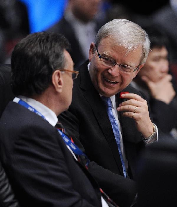 Bộ trưởng Ngoại giao Australia Kevin Rudd (phải) khi tham dự Hội nghị Bộ trưởng APEC tại Honolulu (Mỹ), ngày 11-11-2011 