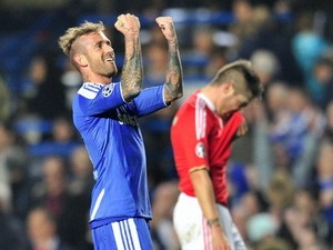 Raul Meireles ghi bàn quyết định giúp Chelsea vào bán kết 