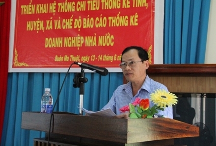  Cục trưởng Cục Thống kê Dak Lak Tôn Thất Khôi phát biểu khai mạc Hội nghị