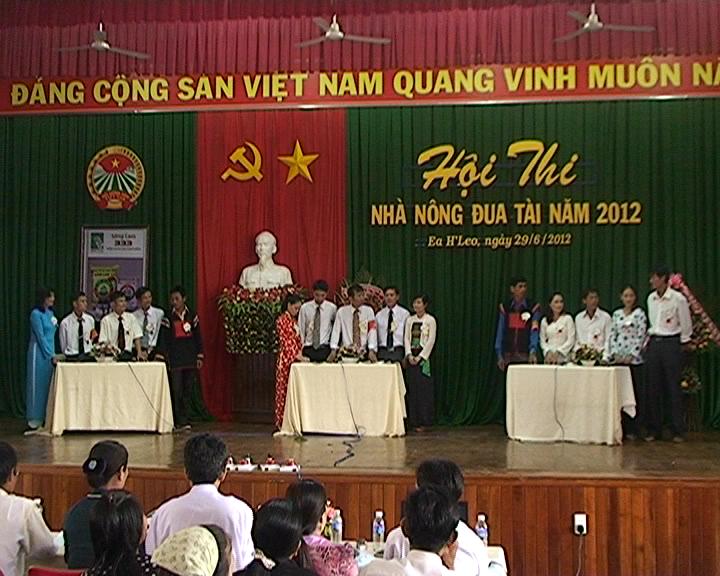 Phần thi hỏi đáp của các đội chơi