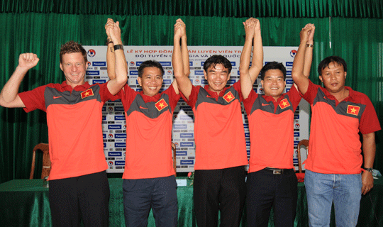 Các thành viên ban huấn luyện đội tuyển quốc gia và U23 quốc gia Việt Nam