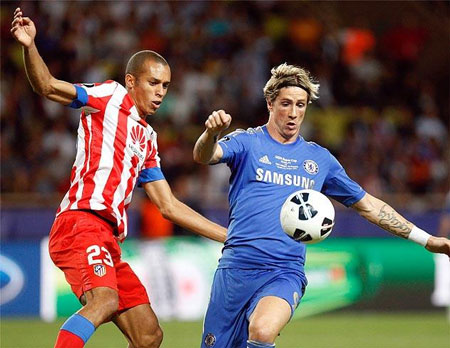 Fernando Torres lại có dịp tái ngộ Atletico Madrid, đội bóng anh đã gắn bó suốt thời niên thiếu và là bệ phóng để anh trở thành một siêu sao hàng đầu thế giới