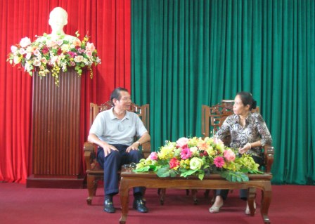 Phó Chủ tịch UBND tỉnh Mai Hoan Niê Kdam tiếp ông Vũ Anh Sơn.