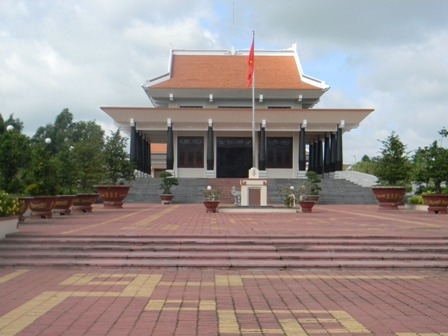 Nhà tưởng niệm...