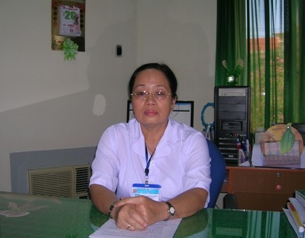 Bác sĩ Phạm Thị Thu Hương, Giám đốc Trung tâm chăm sóc sức khỏe bà mẹ trẻ em tỉnh
