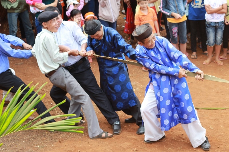 Những cụ ông,