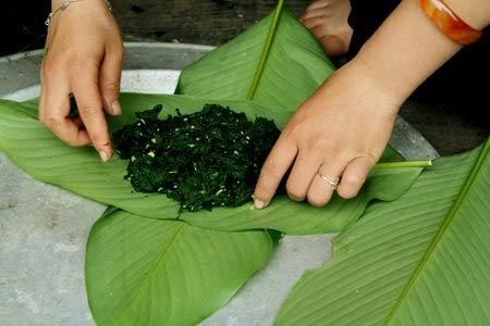 Cách chế biến rêu là một nghệ thuật ẩm thực của người Thái