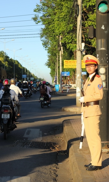 ... và buổi chiều đúng 16 giờ 30 phút