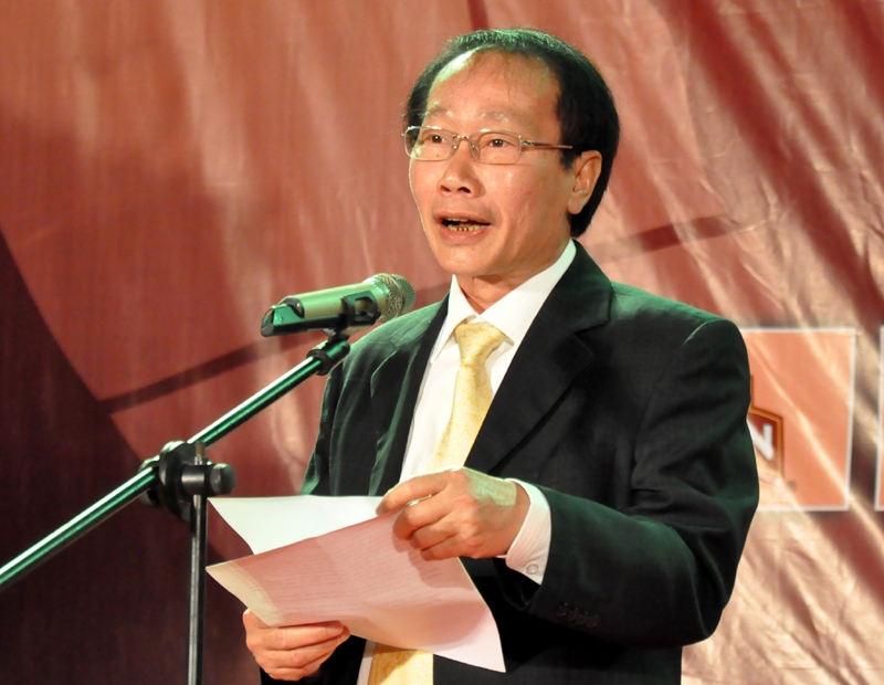 Phó Chủ tịch UBND tỉnh Trần Hiếu tuyên bố khai mạc cuộc thi