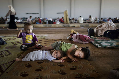 Trẻ em Syria đang chịu ảnh hưởng rất lớn bởi cuộc nội chiến. Ảnh: Internet