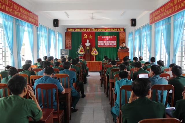 Quang cảnh Lễ phát động phong trào thi đua.